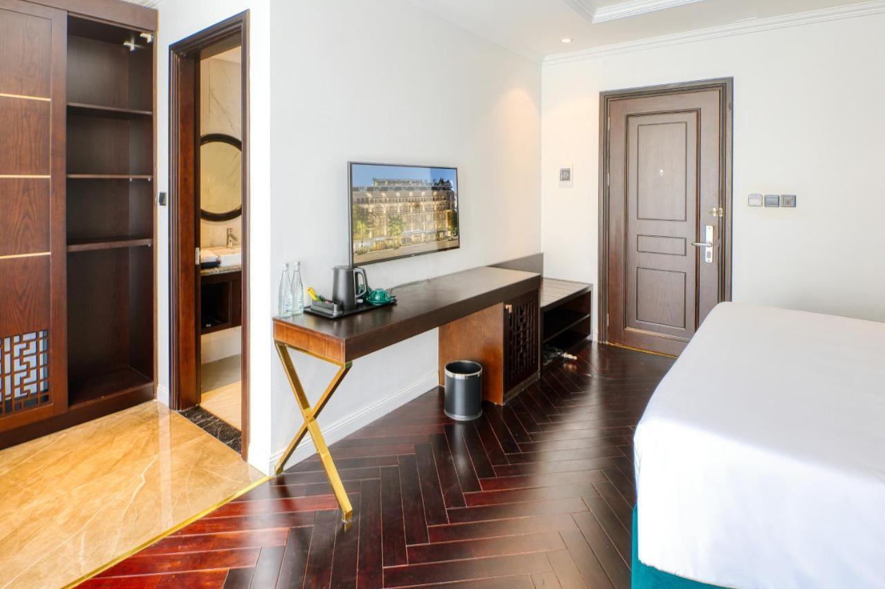 The Almin Hotel Ha Long Exterior photo